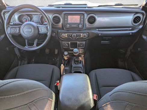 Used 2021 Jeep Gladiator Sport image 17