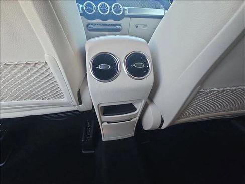 Certified 2025 Mercedes-Benz GLB 250 image 15