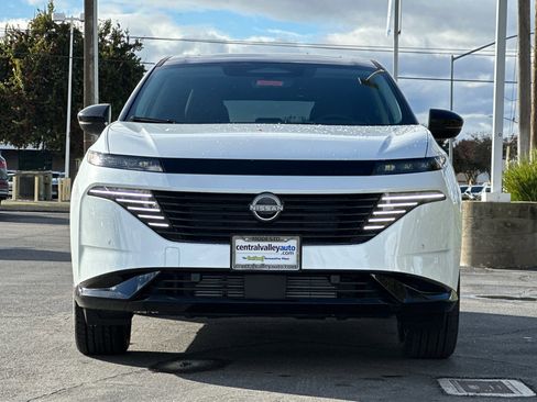 New 2026 Nissan Murano Platinum image 9