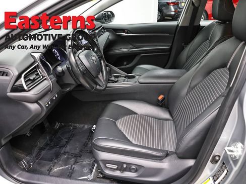 Used 2023 Toyota Camry SE FWD image 13