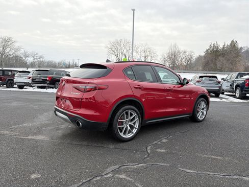 Used 2018 Alfa Romeo Stelvio Sport w/ Quick Order Package 22J Sport image 5