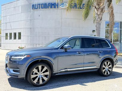 Used 2022 Volvo XC90 T8 Inscription w/ Advanced Package
