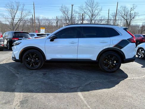 Used 2023 Honda CR-V Sport Touring image 4
