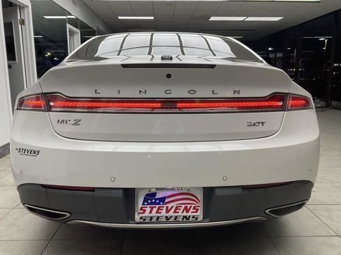 Used 2019 Lincoln MKZ Premiere image 6