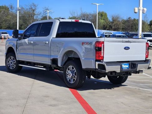 New 2026 Ford F250 Lariat w/ FX4 Off-Road Package image 7