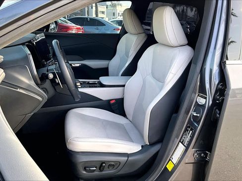 Used 2024 Lexus RX 350 Premium image 7