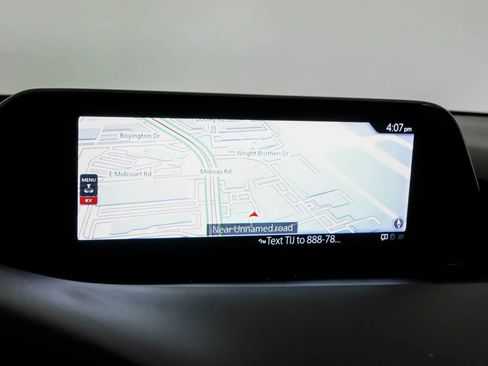 Used 2021 MAZDA MAZDA3 s image 21