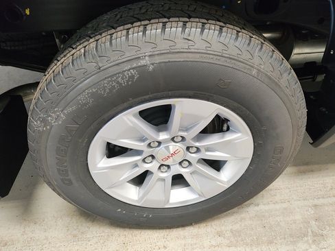 New 2026 GMC Sierra 1500 Pro w/ Pro Value Package image 3