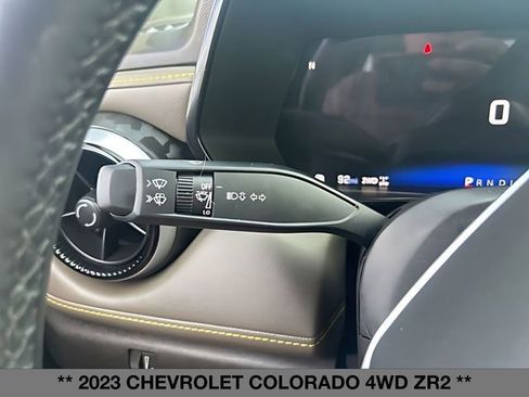Used 2023 Chevrolet Colorado ZR2 w/ ZR2 Convenience Package III AWD/4WD image 30