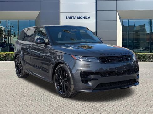 New 2026 Land Rover Range Rover Sport Dynamic SE image 3