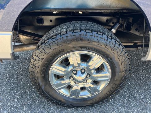Used 2012 Ford F150 XLT w/ XLT Chrome Pkg AWD/4WD image 6