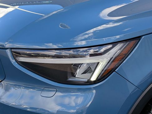 Certified 2023 Volvo C40 P8 Recharge Ultimate w/ Protection Package Premier image 10