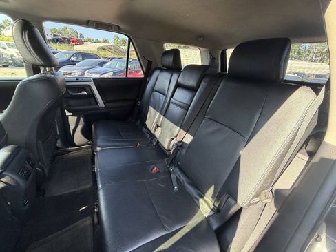 Used 2014 Toyota 4Runner Limited AWD/4WD image 15
