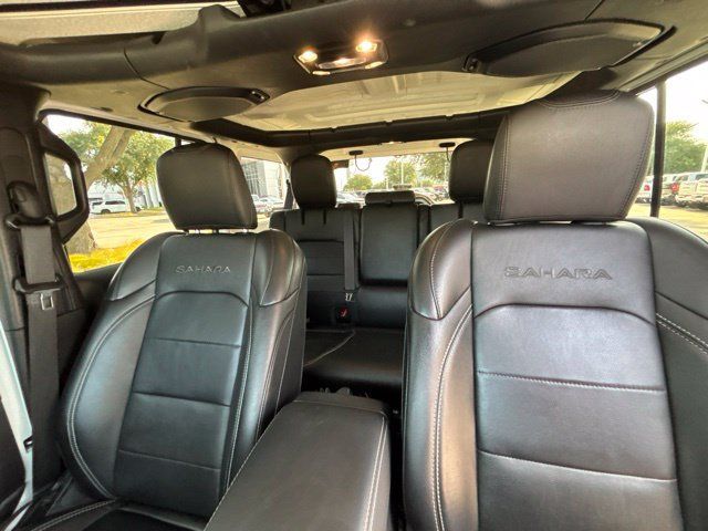 Used 2023 Jeep Wrangler Unlimited Sahara w/ Cold Weather Group AWD/4WD image 14