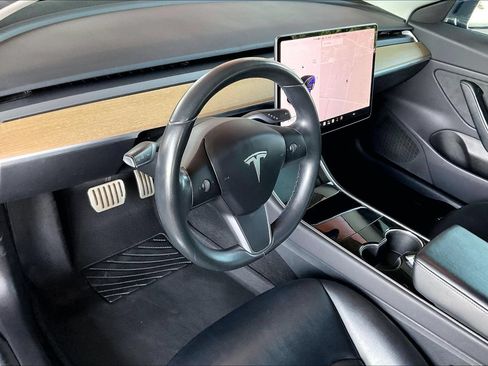 Used 2019 Tesla Model 3 Long Range AWD/4WD image 14