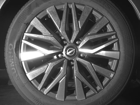 Used 2025 Nissan Altima 2.5 SV FWD image 15