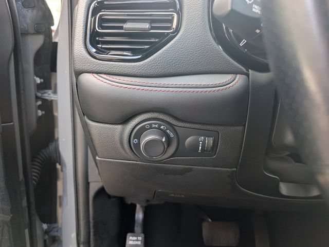 Used 2024 Dodge Durango GT RWD image 11