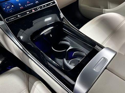 Certified 2023 Mercedes-Benz GLC 300 Black image 32