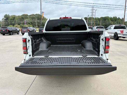 Used 2026 Nissan Frontier PRO-4X AWD/4WD image 29