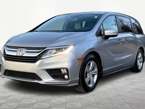 Used 2018 Honda Odyssey EX-L image 3