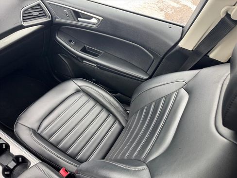 Used 2023 Ford Edge SEL image 21