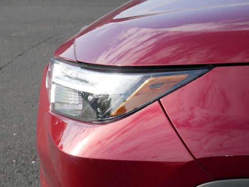 Certified 2025 Toyota RAV4 XLE AWD/4WD image 16