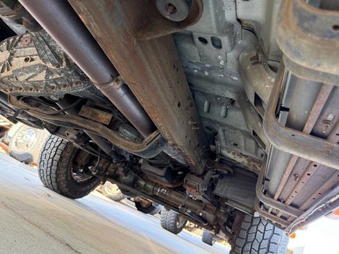 Used 1999 Ford F350 Lariat image 22