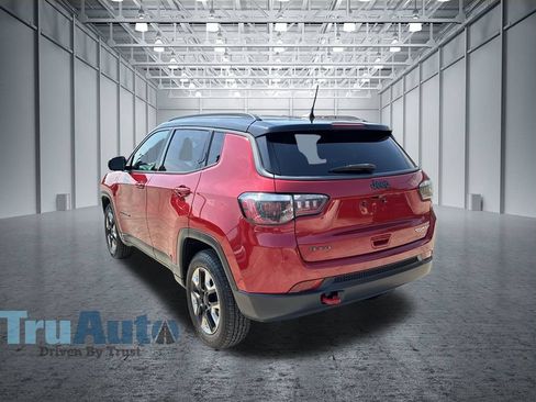Used 2018 Jeep Compass Trailhawk AWD/4WD image 5