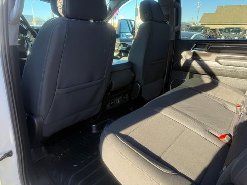 Used 2024 Chevrolet Silverado 3500 LT w/ Convenience Package image 16