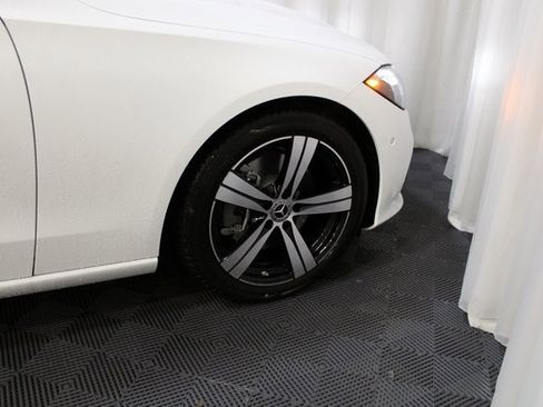 New 2025 Mercedes-Benz C 300 4MATIC Sedan image 10