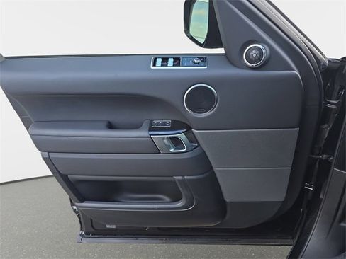 Used 2022 Land Rover Range Rover Sport HSE Silver Edition image 26