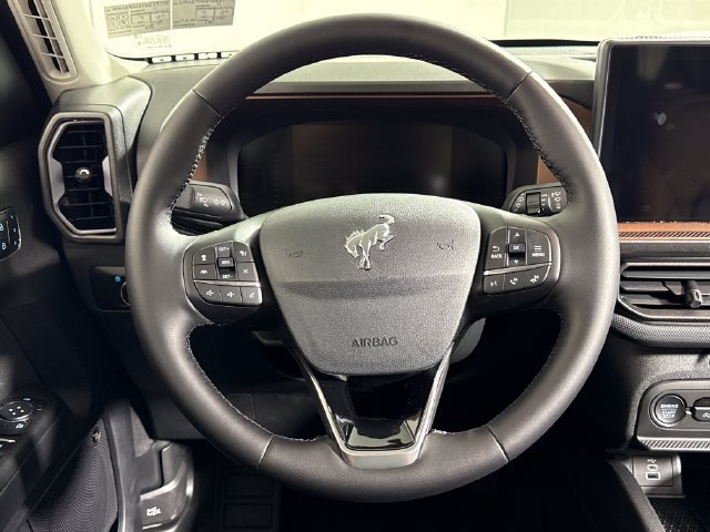 New 2026 Ford Bronco Sport Outer Banks w/ Outer Banks Tech Package+ AWD/4WD image 23