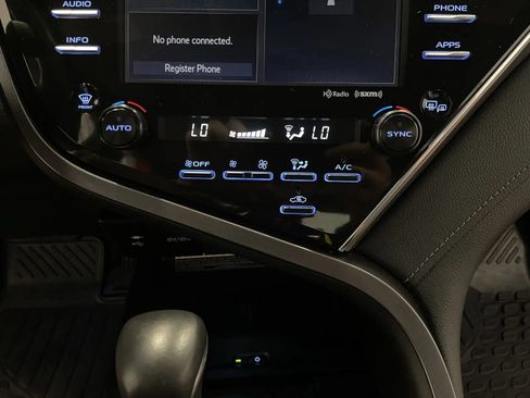 Used 2018 Toyota Camry XSE w/ Audio Package FWD image 31