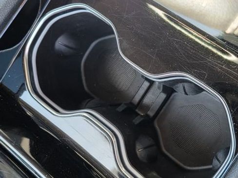 Used 2022 Jeep Grand Cherokee L Limited image 36