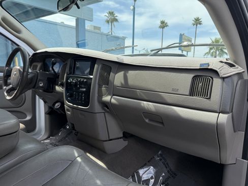 Used 2005 Dodge Ram 3500 Truck SLT image 20