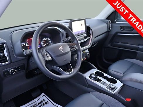 Used 2024 Ford Bronco Sport Outer Banks image 12