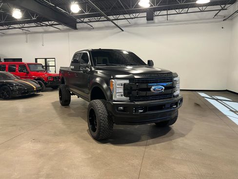 Used 2018 Ford F250 Platinum w/ Platinum Ultimate Package image 1