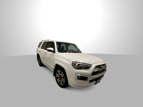 Used 2021 Toyota 4Runner Limited image 2
