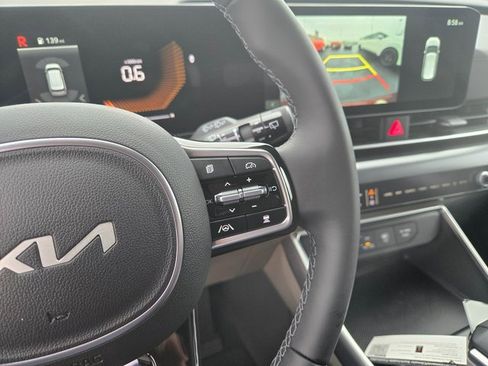 New 2026 Kia Carnival image 14