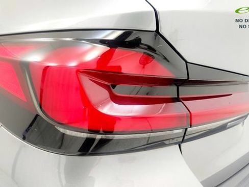Used 2023 BMW 530i w/ M Sport Package RWD image 27