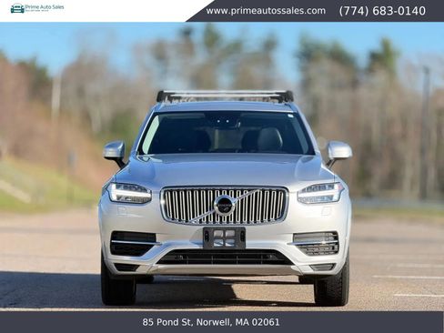 Used 2018 Volvo XC90 T8 Inscription w/ Convenience Package image 3