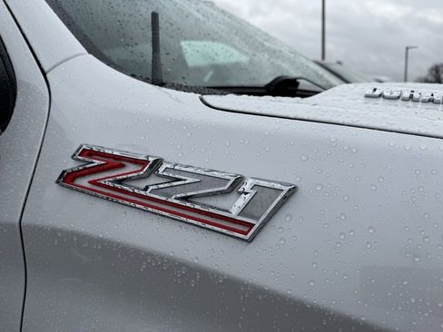 Used 2022 Chevrolet Silverado 1500 LTZ w/ Technology Package image 6