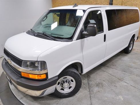 Used 2016 Chevrolet Express 3500 LT w/ LT Preferred Equipment Group image 2