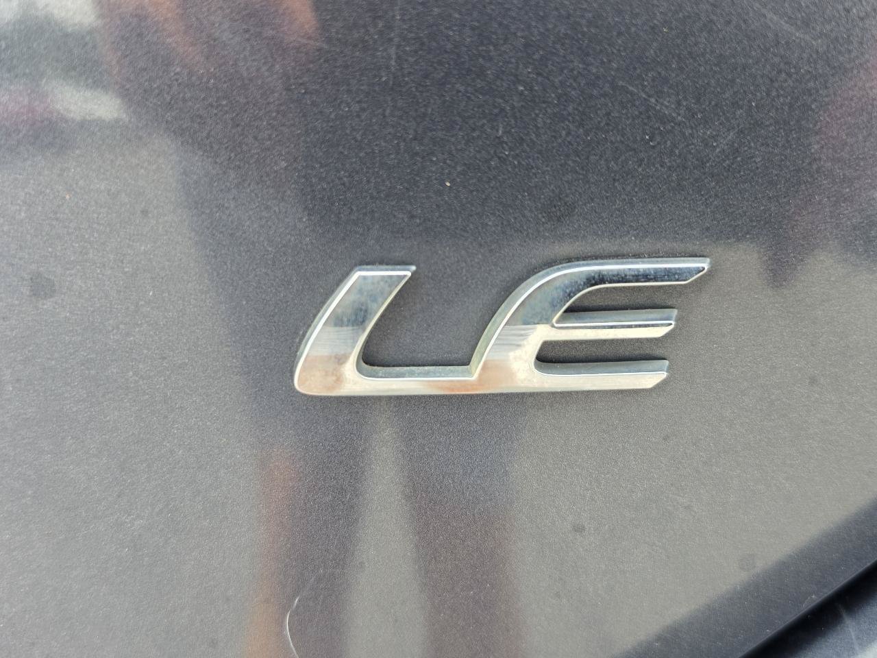 Used 2016 Toyota Corolla LE FWD image 22