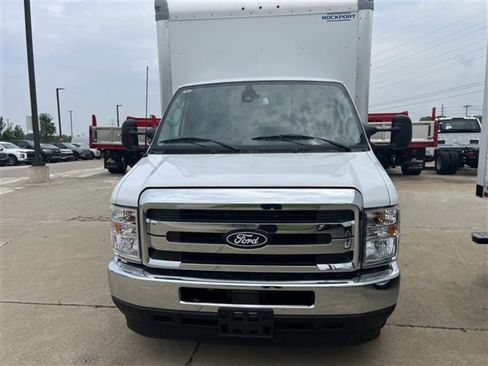 New 2026 Ford E-450 and Econoline 450 Super Duty w/ Power Equipment Group image 2