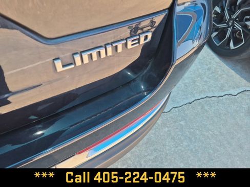 Used 2023 Jeep Grand Cherokee Limited RWD image 15