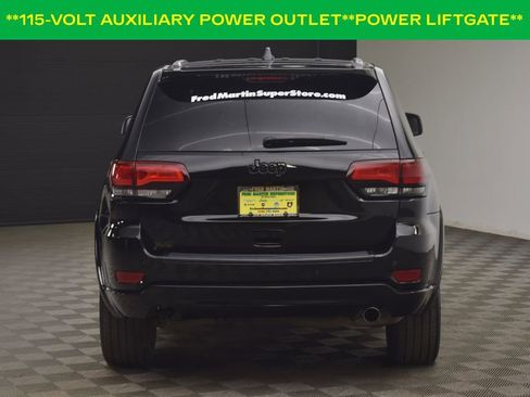 Used 2020 Jeep Grand Cherokee Altitude image 9