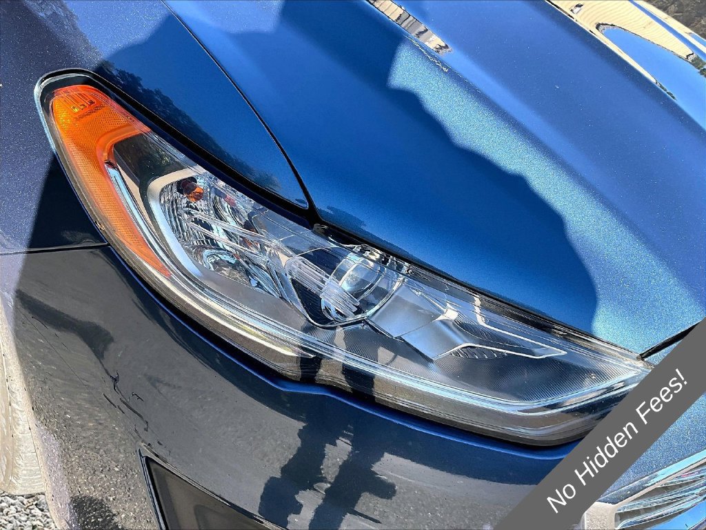 Used 2019 Ford Fusion SE FWD image 26