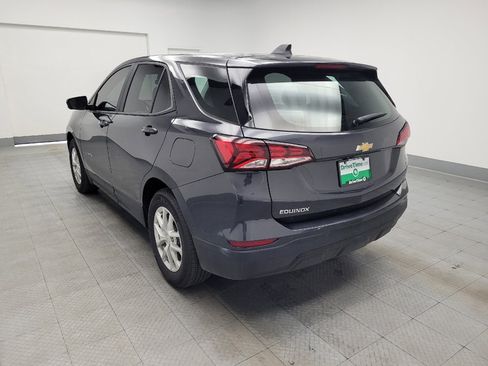 Used 2022 Chevrolet Equinox LS w/ LPO, Floor Liner Package image 5