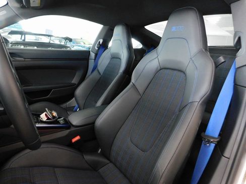 Used 2025 Porsche 911 Carrera T image 20